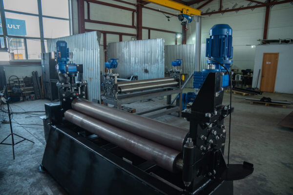 Станок Вальцы RME-2000x8 мм